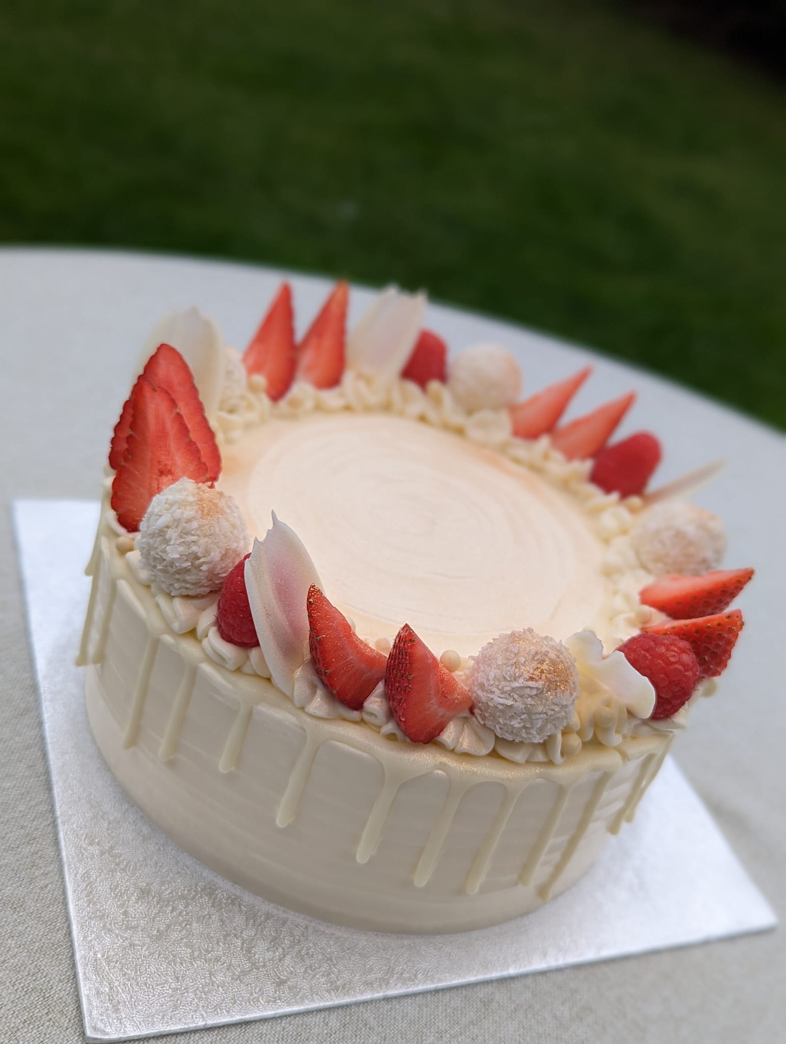 Raffaello Cake